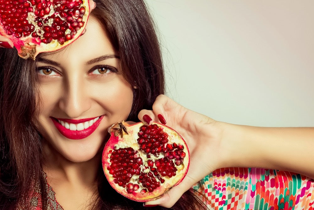 6 Beauty Benefits of POMEGRANATE SEED OIL